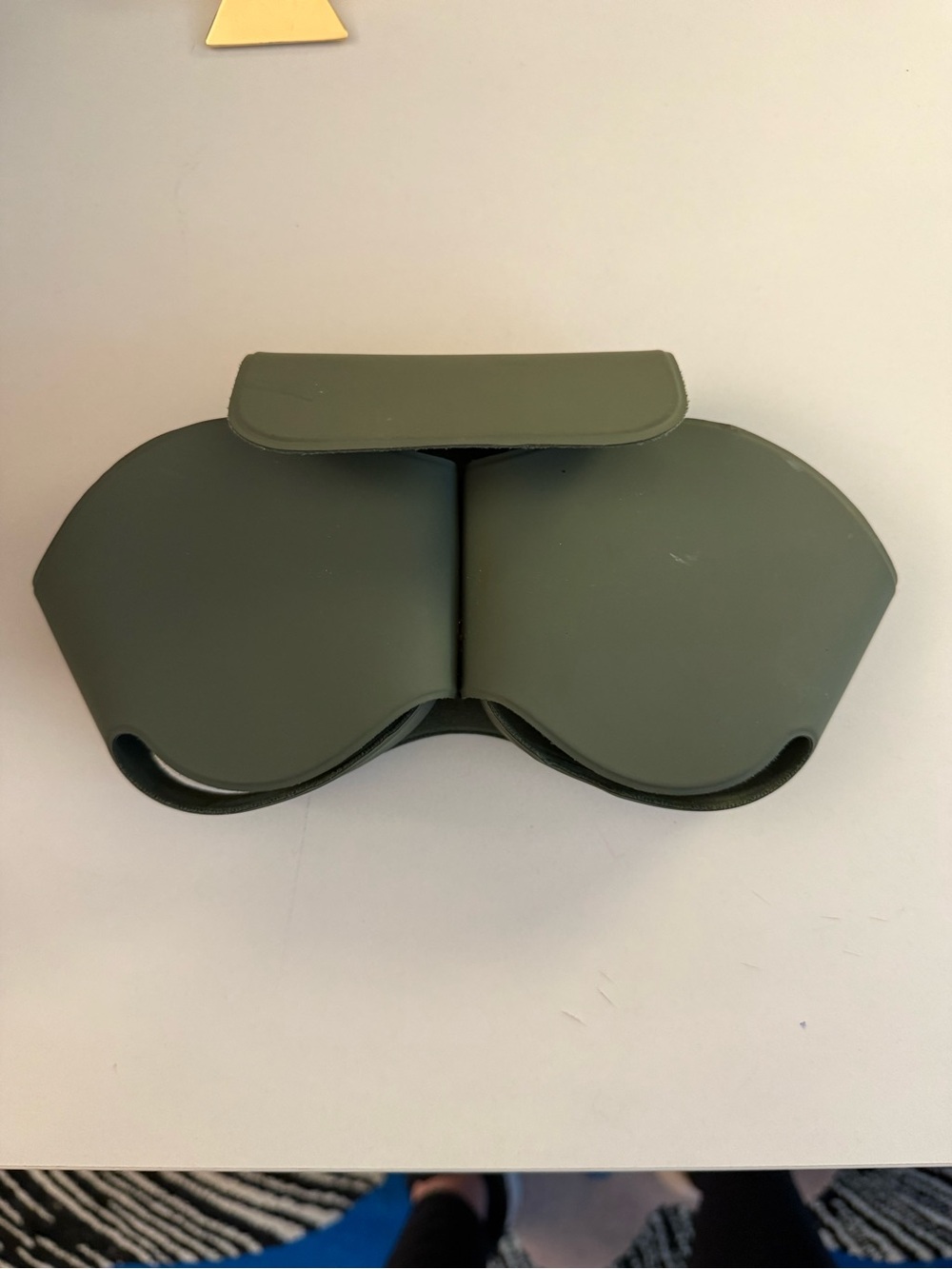 Apple AirPods Max Offical Smart Case Replacement EUC
